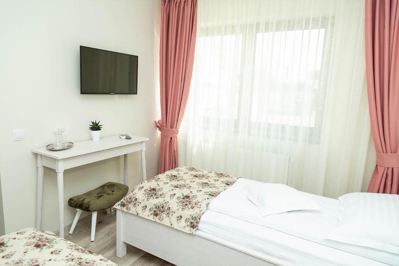 Pensiunea Casablanca Регин Екстериор снимка